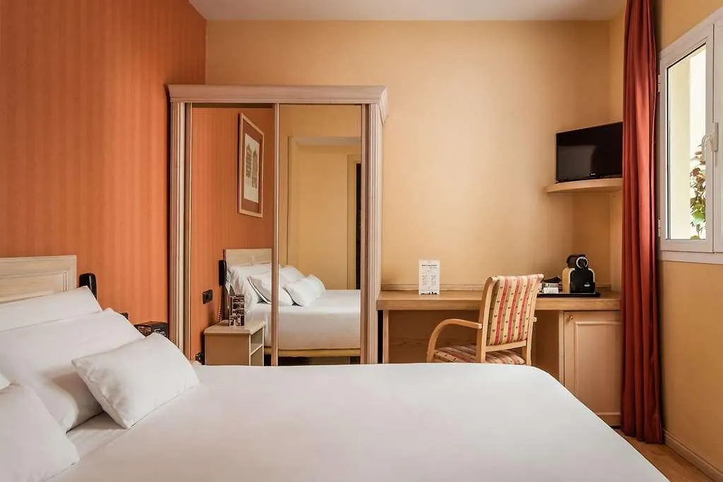 Sunotel Central Barcelona 4*,