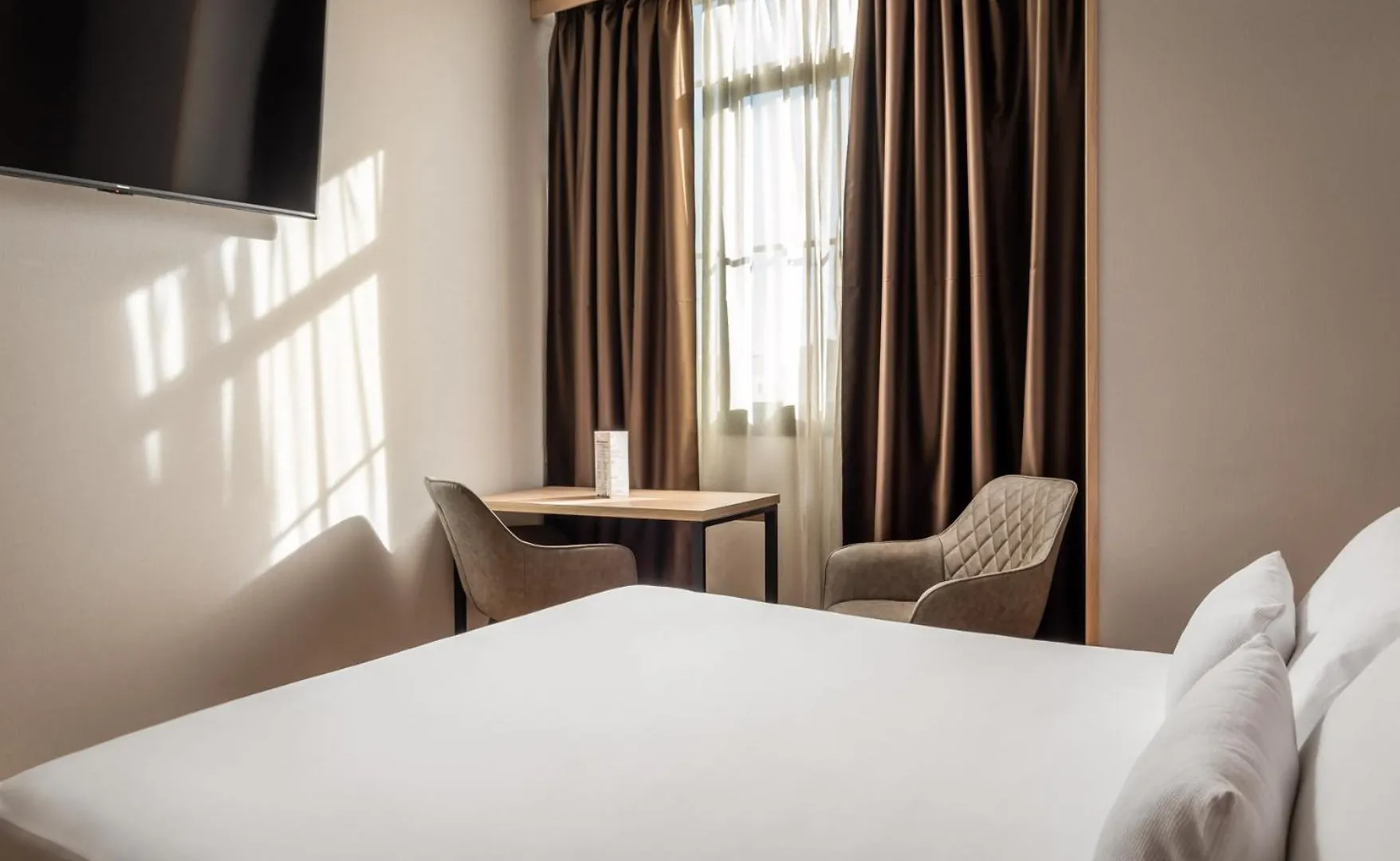 ברצלונה Petit Palace Eixample
