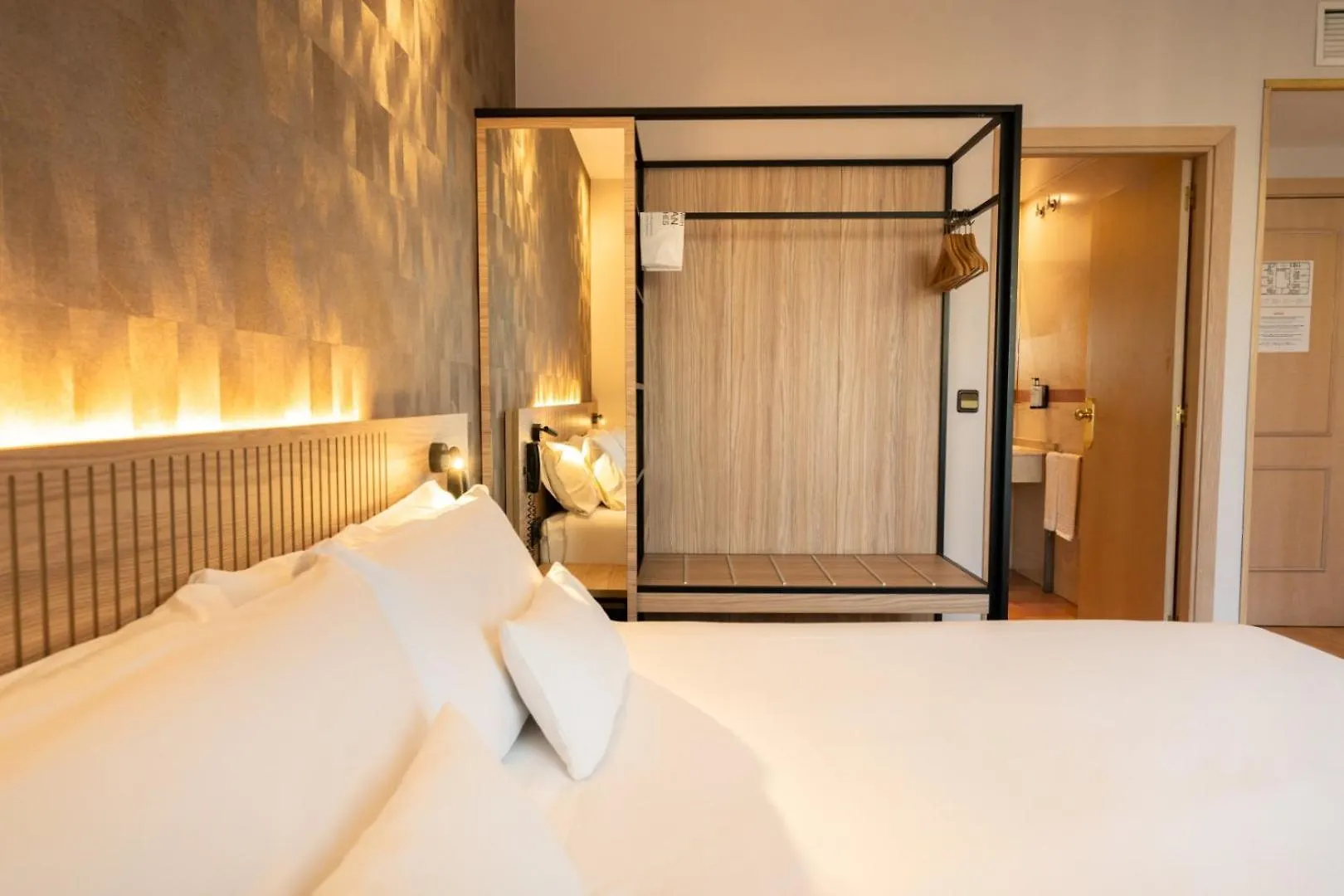 מלון ברצלונה Petit Palace Eixample